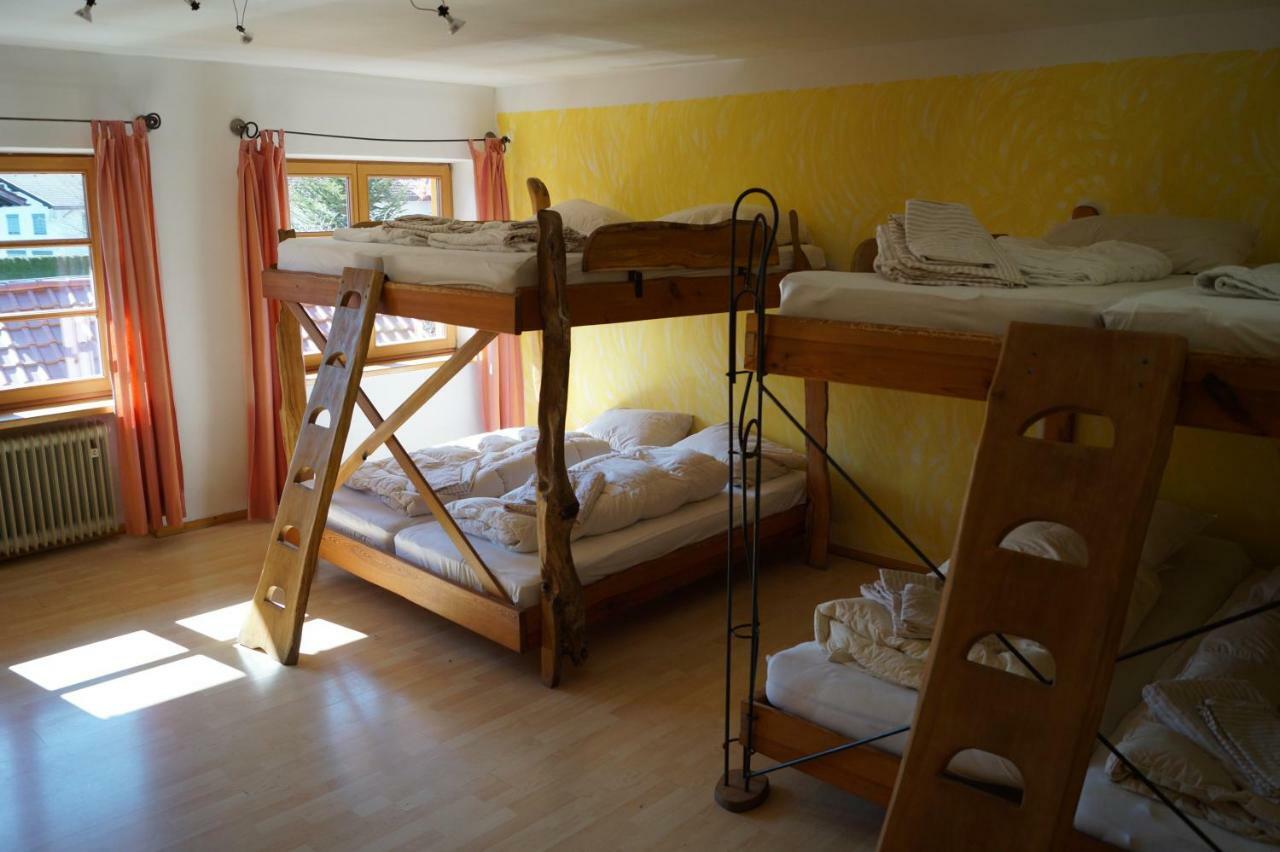 Schiff - Hostel Bihlerdorf